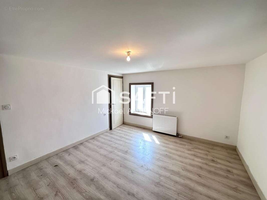 Photo 8 - Maison à LA GRESLE