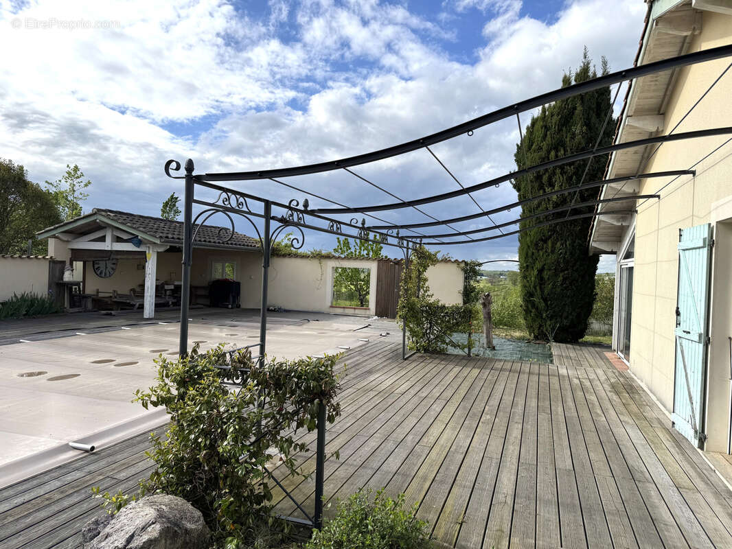 Maison à MOISSAC