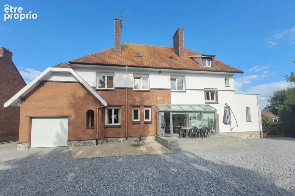 Maison 14 pièces 278 m² à vendre à Avesnelles (59440) - photo 2