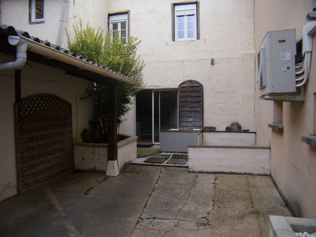 Maison à SAINT-MARCEL