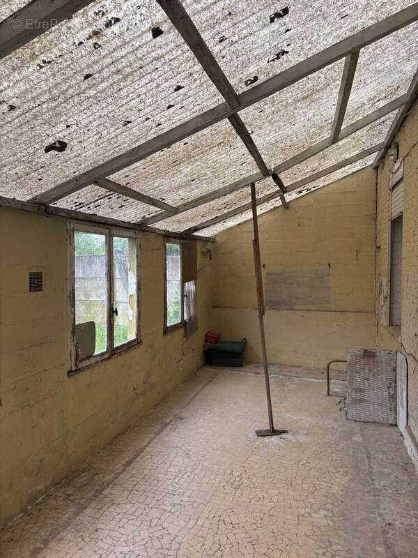 Maison 200 m² à Solesmes  - photo 7