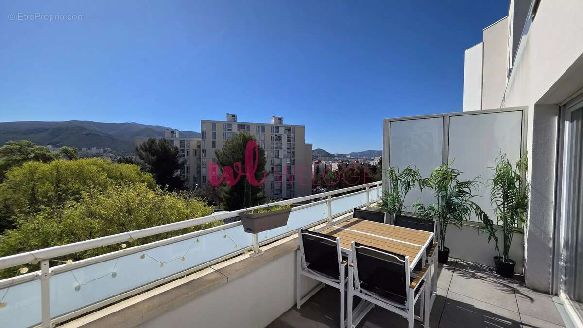 Appartement à MARSEILLE-12E