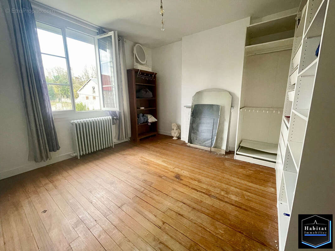 Maison à NANTEUIL-LE-HAUDOUIN