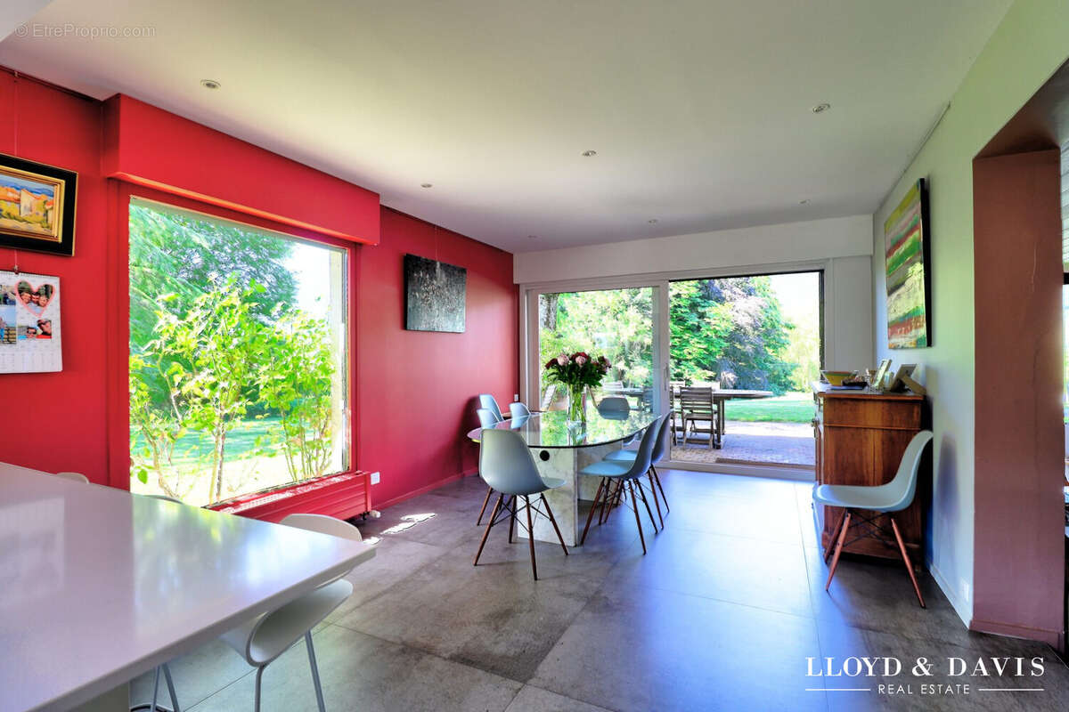Maison 343 m² à Myans  - photo 7