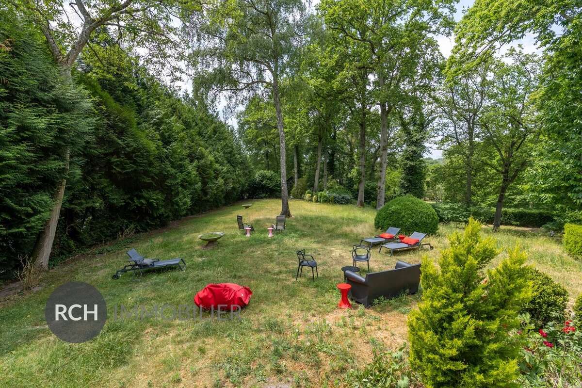 Maison à MONTFORT-L'AMAURY