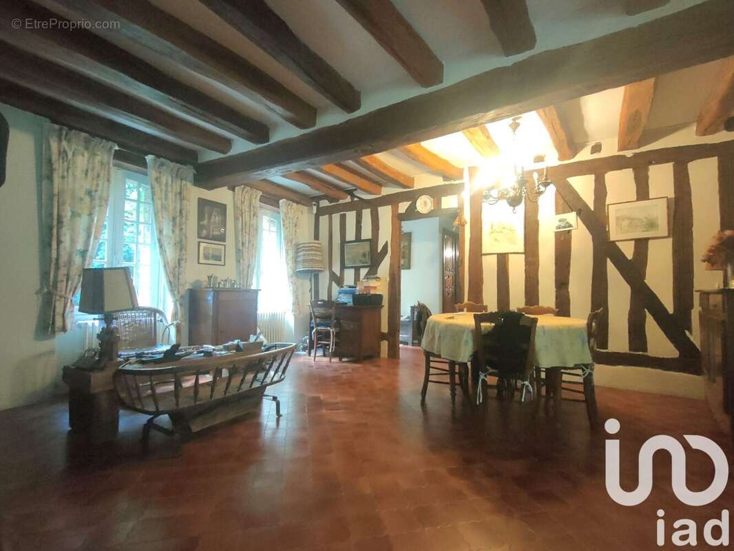 Photo 4 - Maison à LAILLY