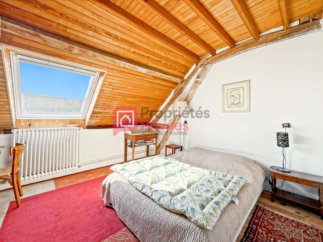 Maison à SERGINES