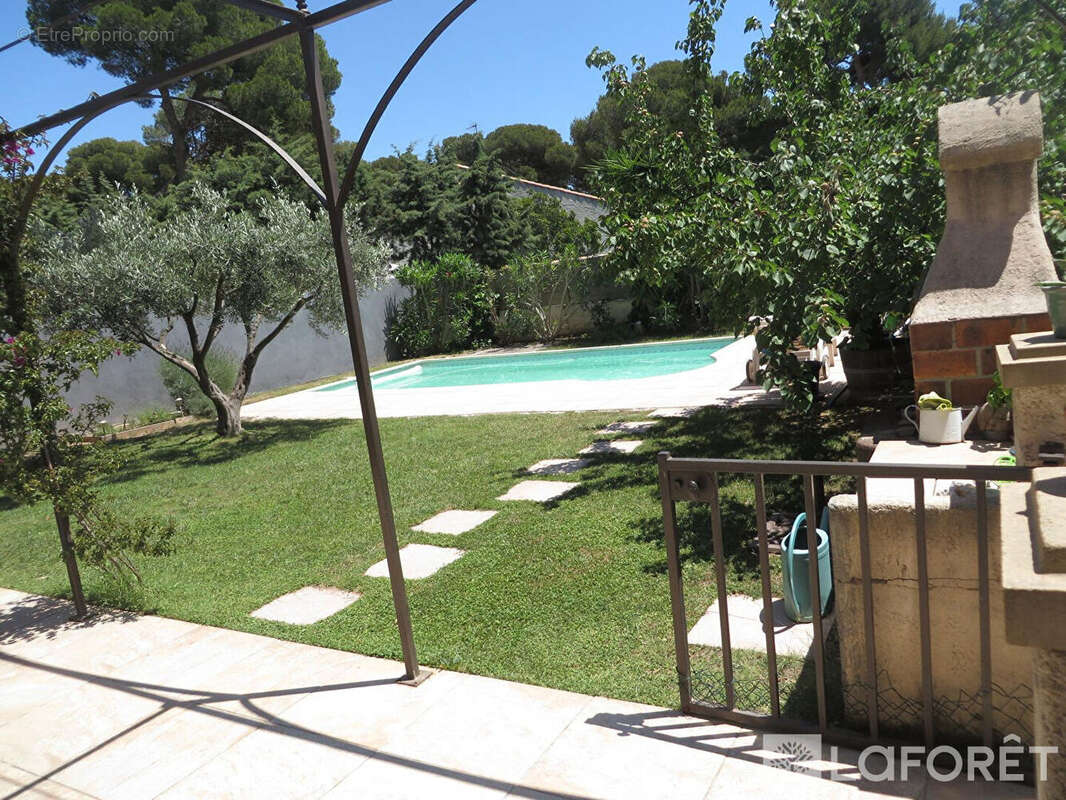 Maison à SAUSSET-LES-PINS