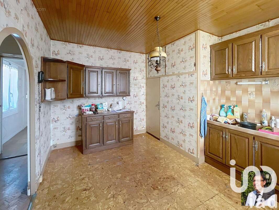 Photo 2 - Maison à VILLENEUVE-LE-ROI