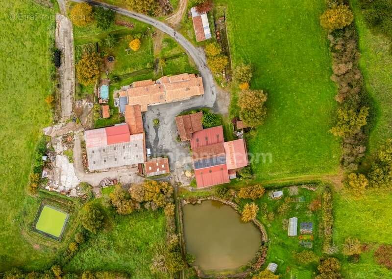 49300 Cholet - corps de ferme – 4 ha – Potentiel gîtes ou maison d'hôtes - revenus fonciers et locatifs - charme de l'ancien - d - photo 16