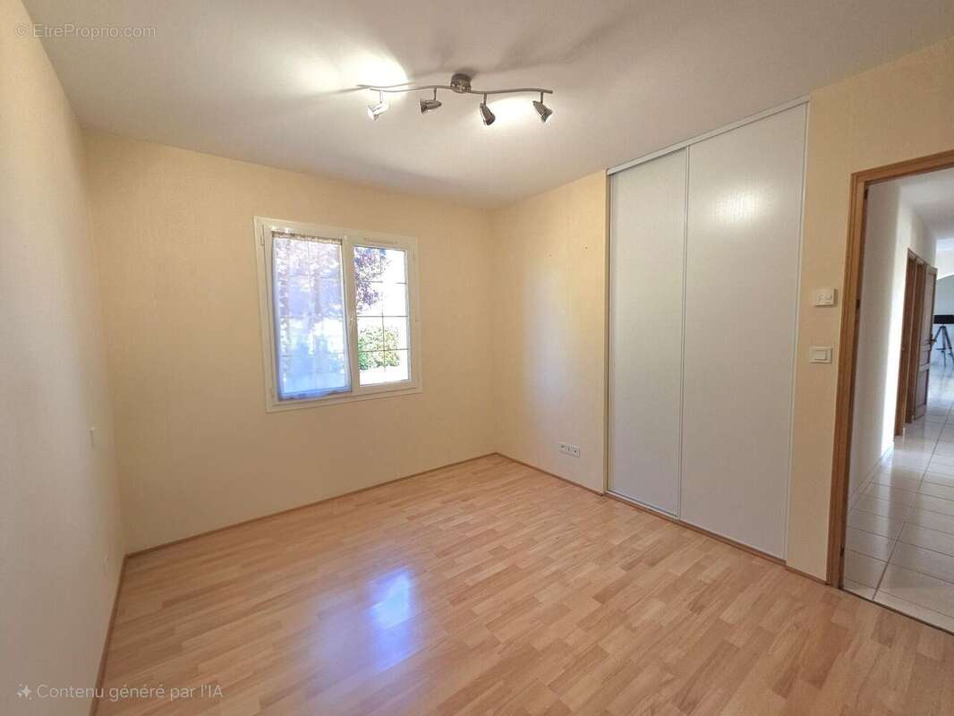 Photo 8 - Maison à VILLEBERNIER