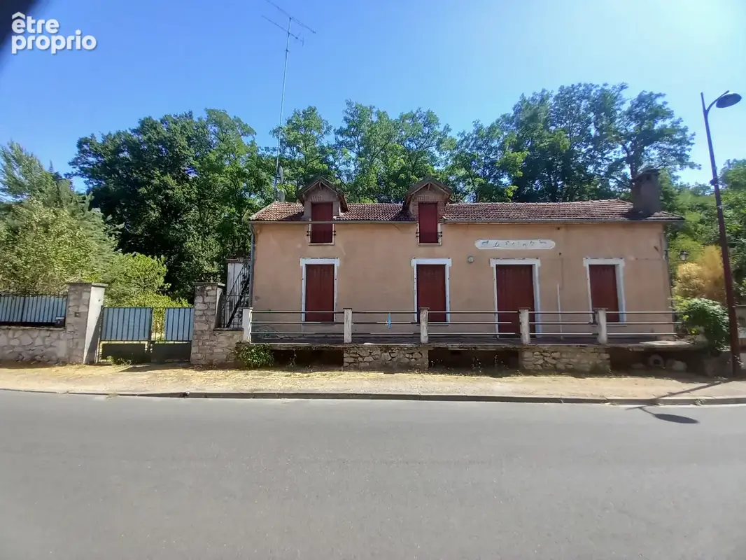 Maison à BUTHIERS