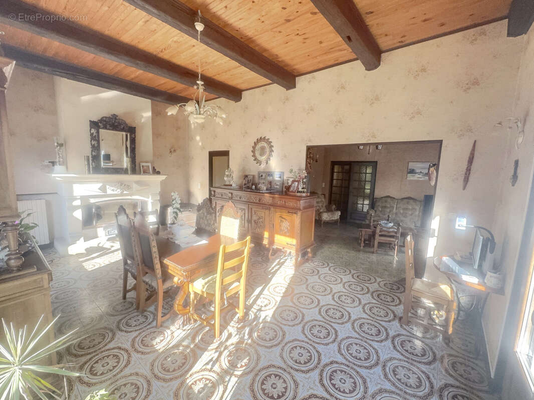 Maison à CAMBOUNET-SUR-LE-SOR