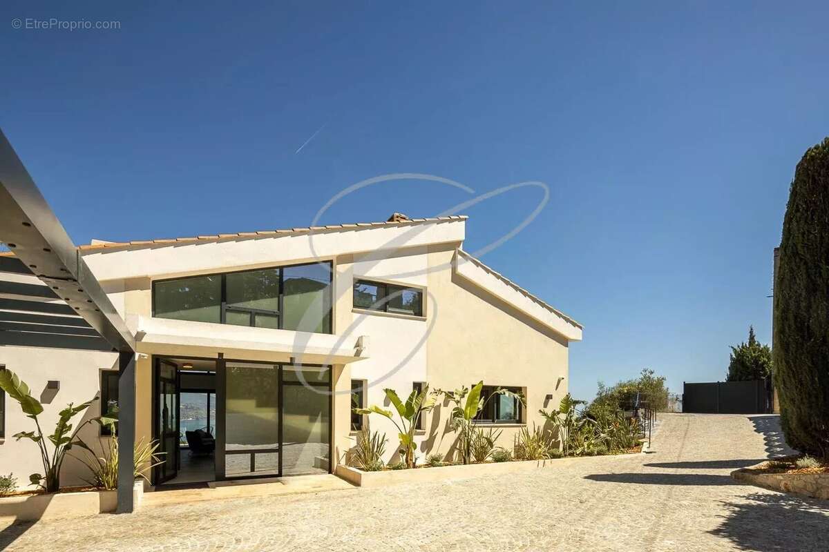 Maison à ROQUEBRUNE-CAP-MARTIN