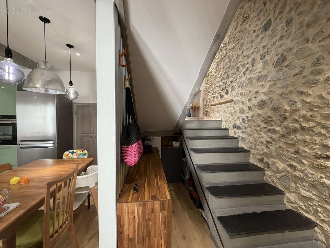 Maison à LA GAUDE