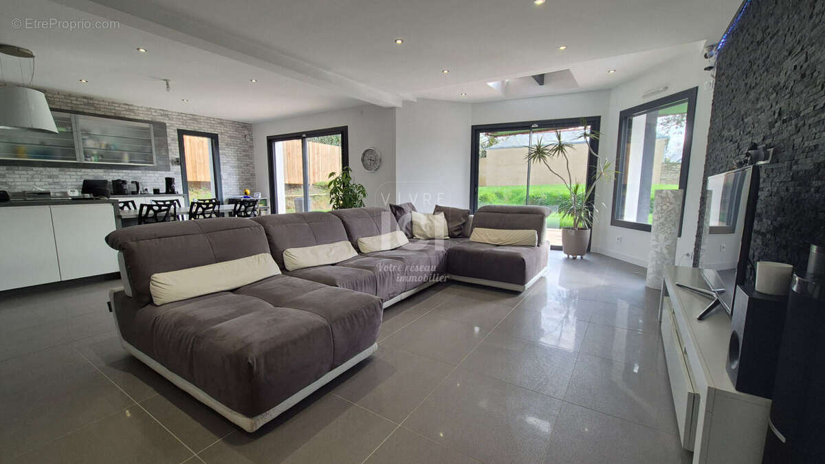 Maison à VIGNEUX-DE-BRETAGNE