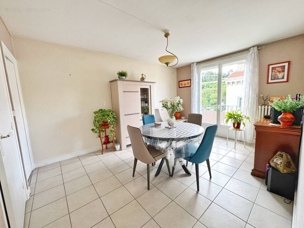 Appartement à RIVE-DE-GIER