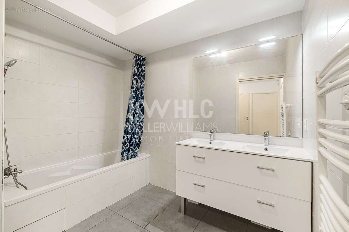 Appartement 64 m² à Nice  - photo 7
