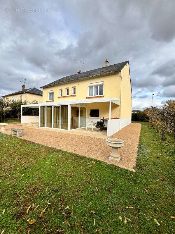 Maison à SELLES-SUR-CHER