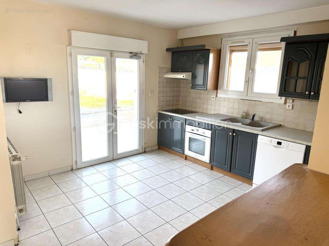 Maison à LIGNAN-SUR-ORB