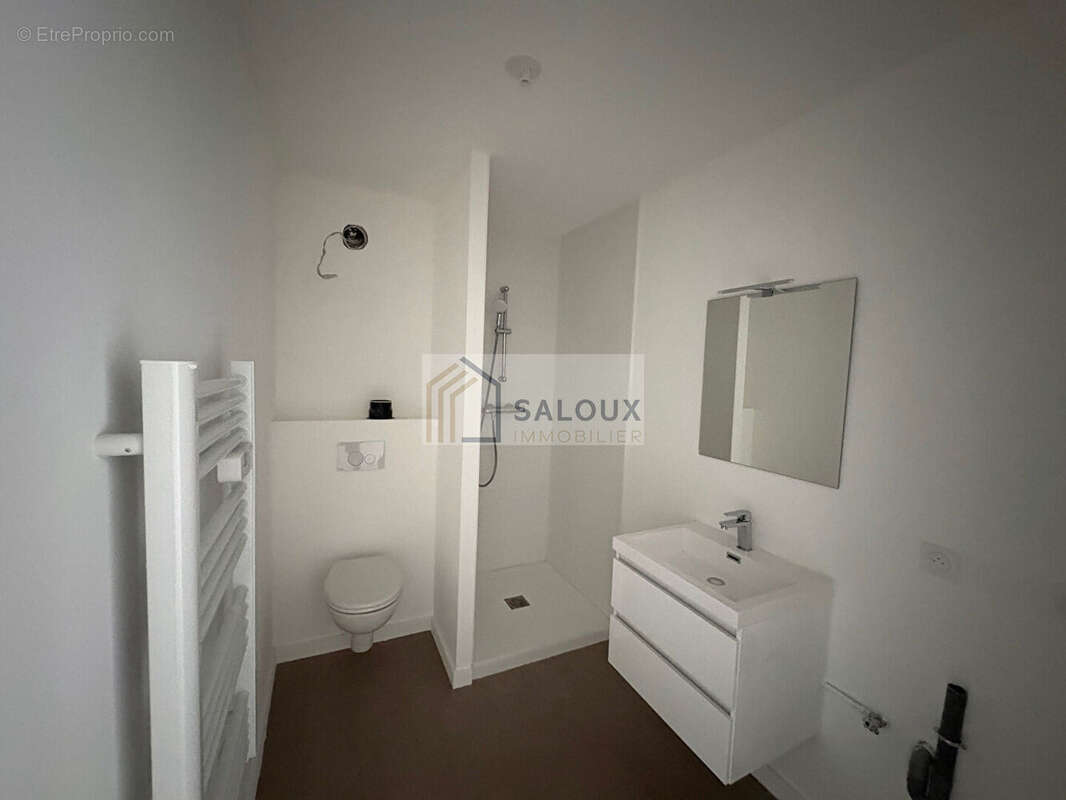Muzillac centre - Appartement T3 de 49.59 m2 - photo 5