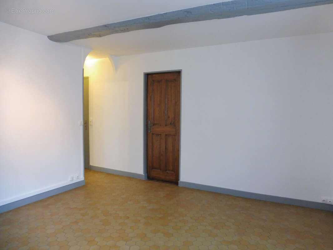 Appartement à AUNEAU
