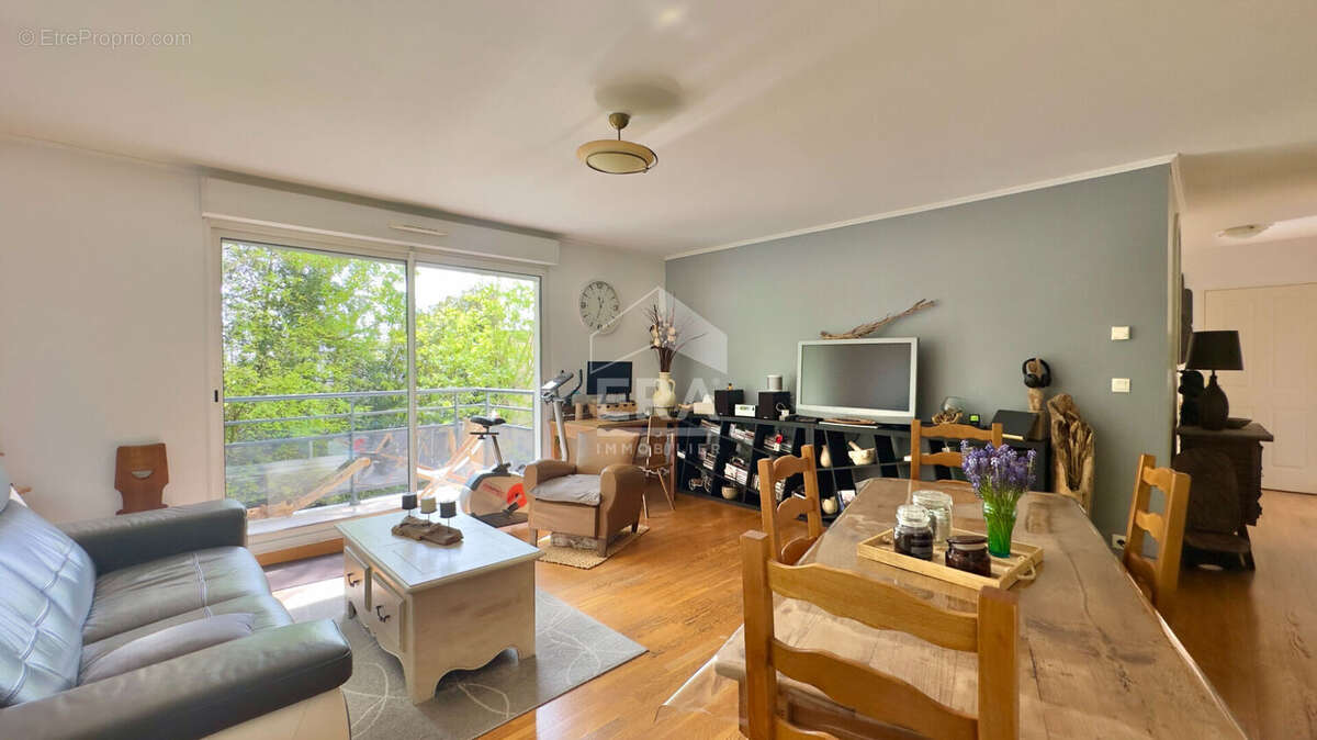 Appartement à JUVISY-SUR-ORGE