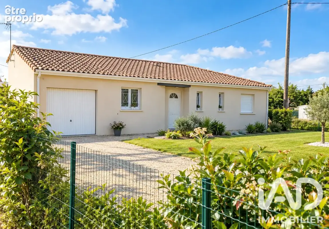 Photo 1 - Maison à LES BILLAUX