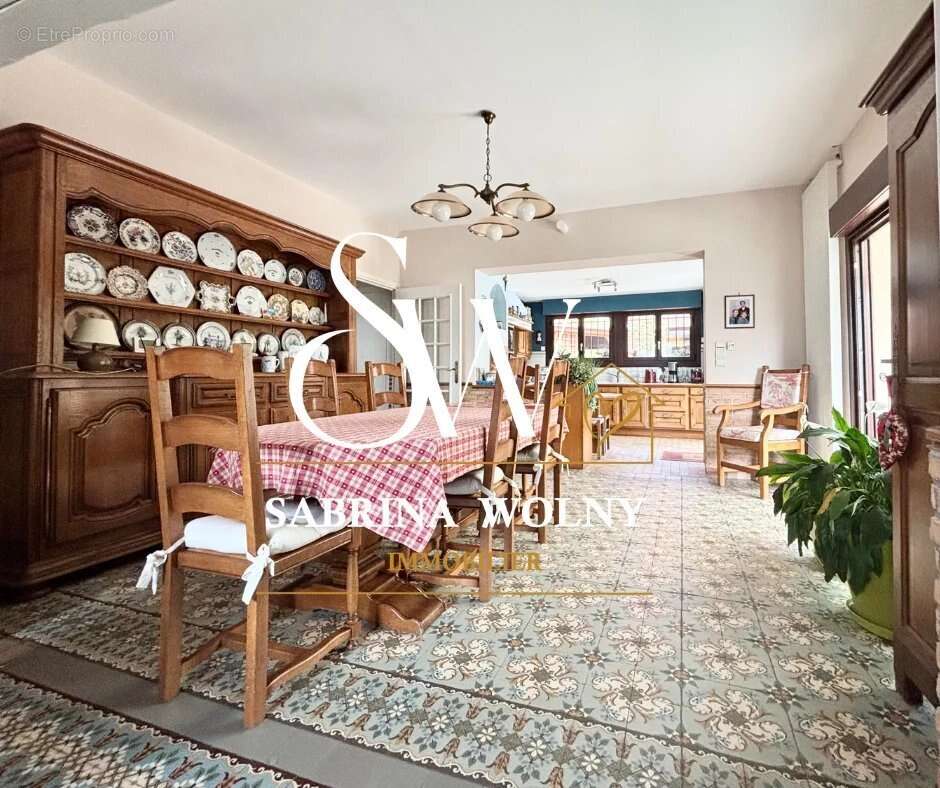 Maison à NEUVILLE-SAINT-VAAST