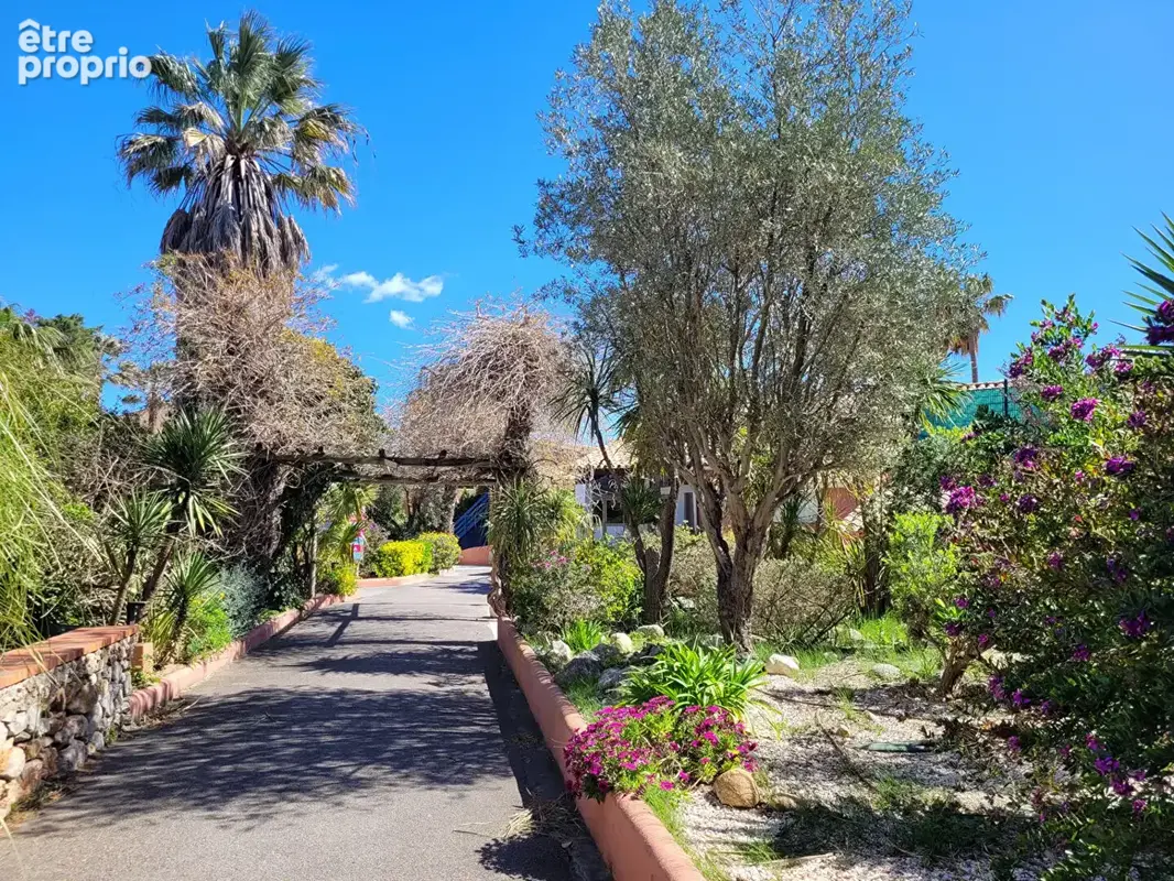 Canet spacieux T2 dans immeuble récent - photo 14
