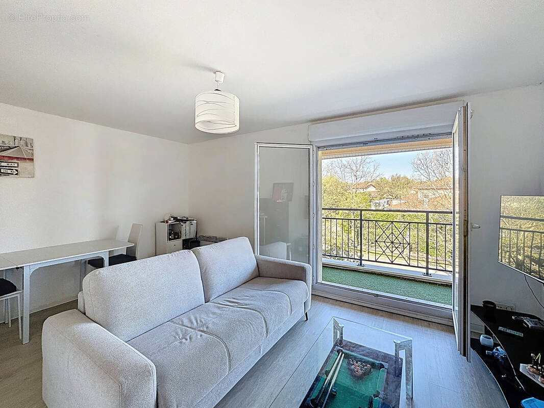 Appartement à VILLEFONTAINE