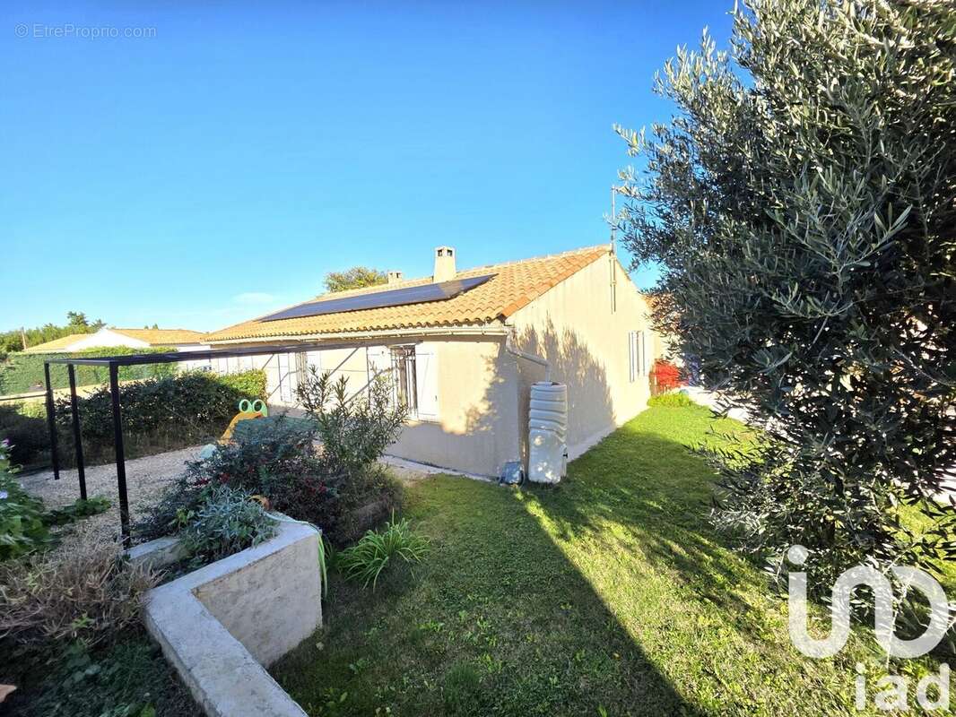 Photo 2 - Maison à MALLEMORT