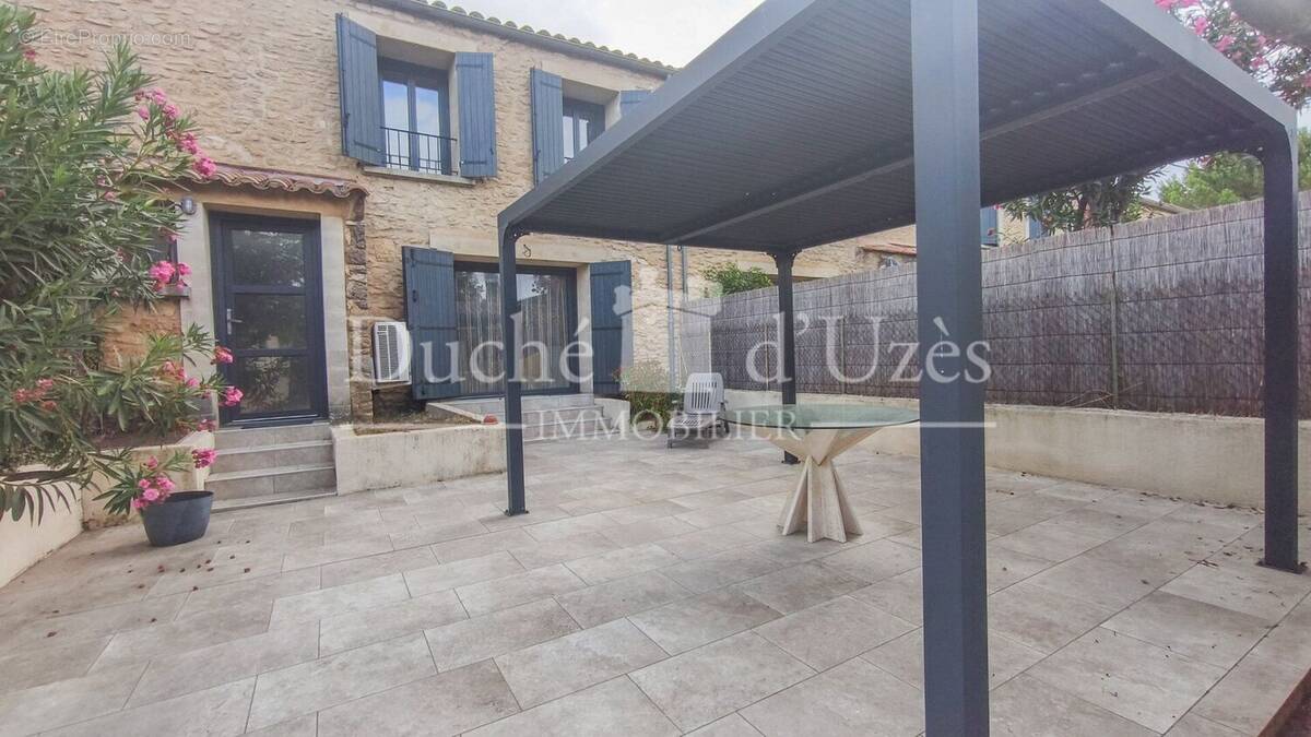 Photo 1 - Maison à UZES