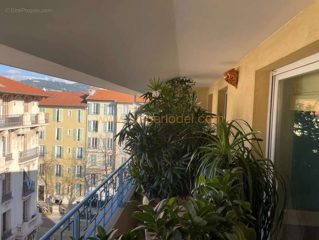 Appartement à NICE