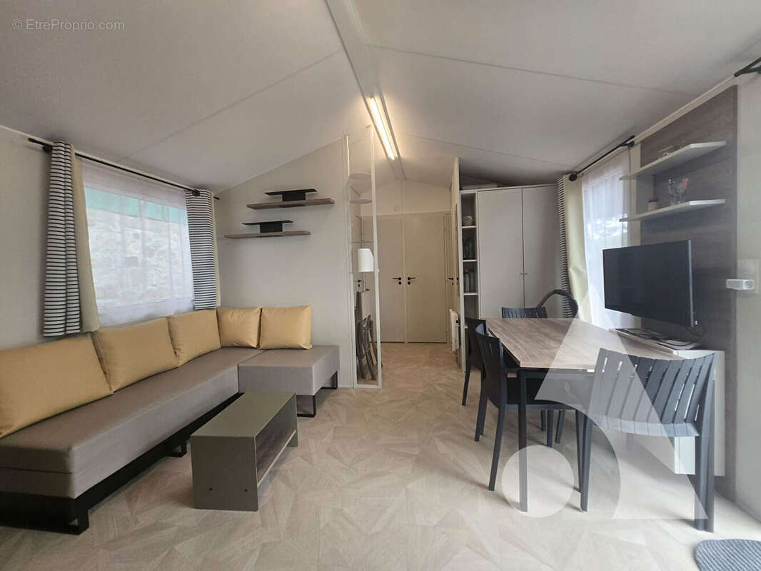 Maison Saint Raphael 4 pièce(s) 40 m2 VUE MER - photo 3