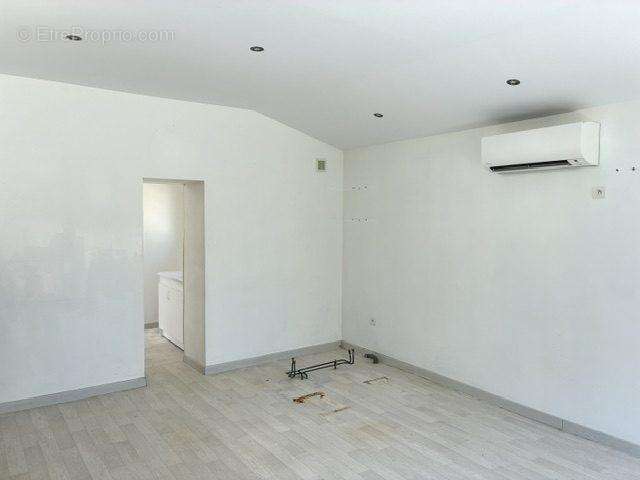 Maison 50 m² à Bourges  - photo 3