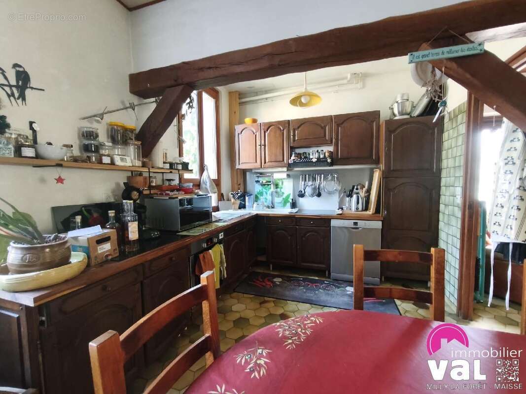 Maison 132 m² à Milly-La-Foret  - photo 6