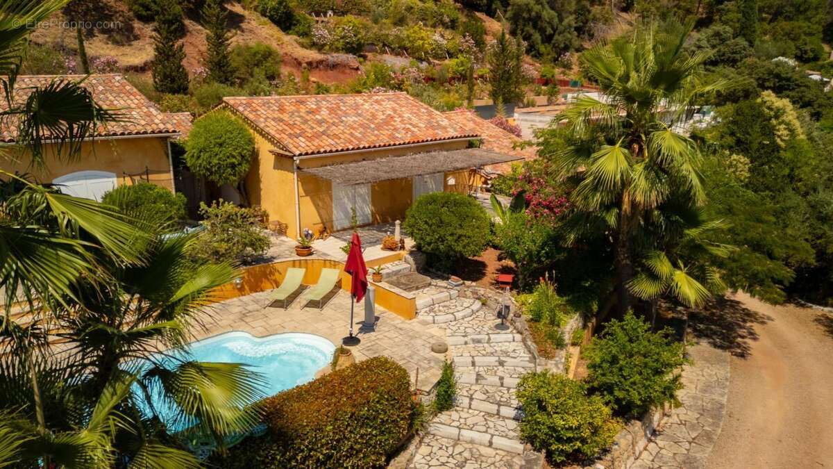Maison à LA MOTTE
