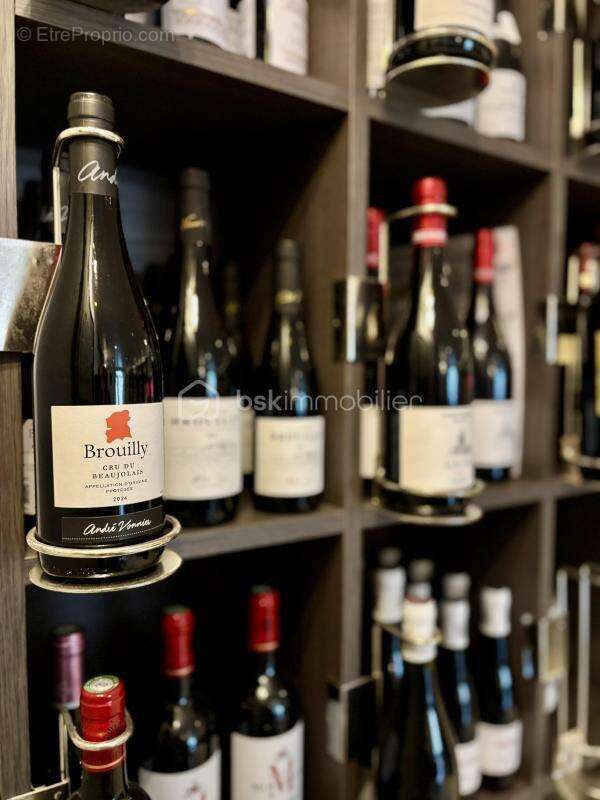 Commerce à VAL-DE-MEUSE