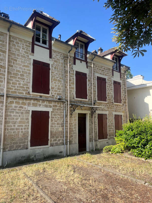 Appartement T1 à vendre au centre-ville de Saint-Germain-en-Laye - photo 6