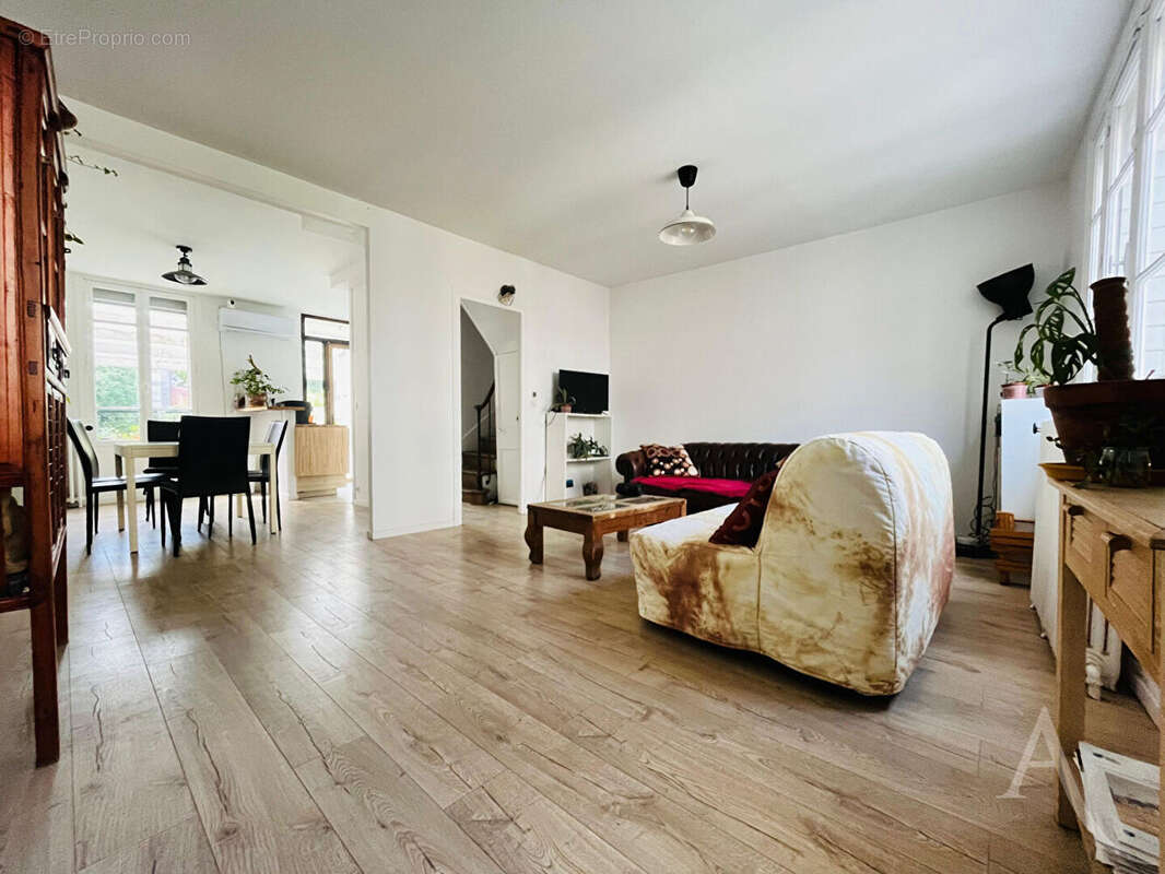 Maison Montreuil 5 pièce(s) 80.29 m2 - photo 6