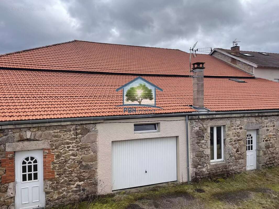 Commerce à DUNIERES