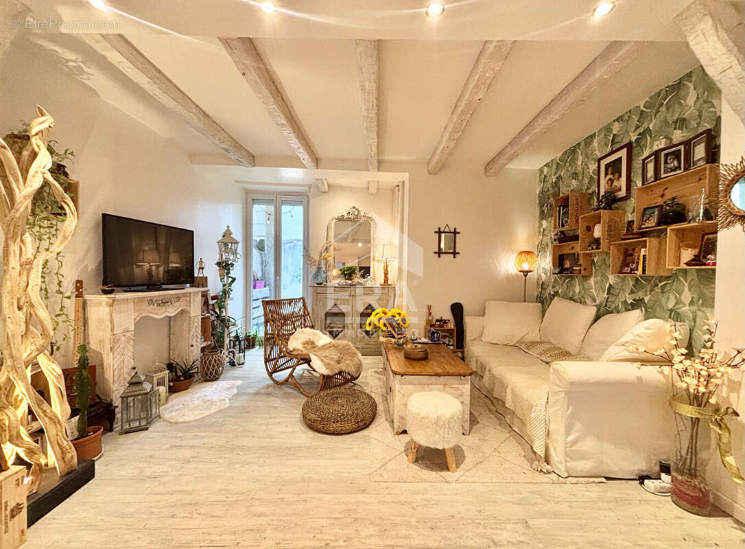 Appartement à BALLANCOURT-SUR-ESSONNE