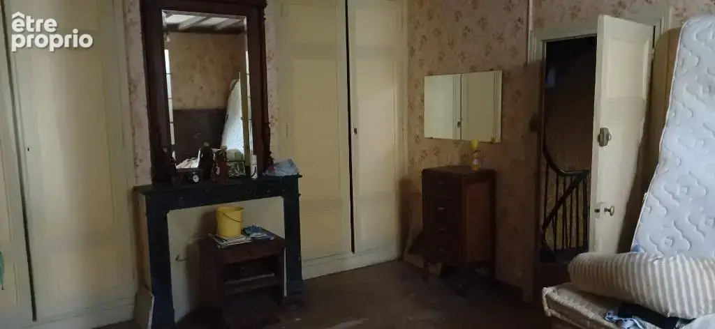 Maison village en pierre jardin arbore - photo 7