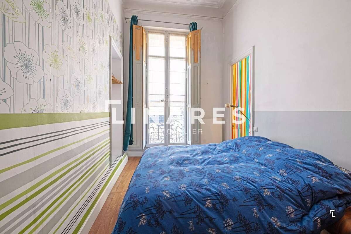 Appartement à MARSEILLE-1E