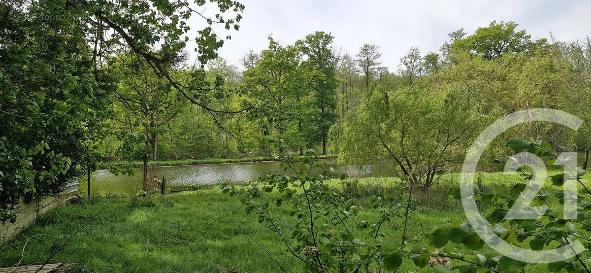 Terrain à CHATEAUDUN