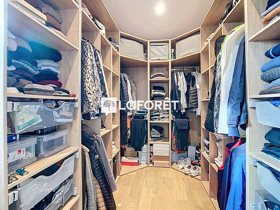 Maison à CHATILLON-SUR-CHALARONNE