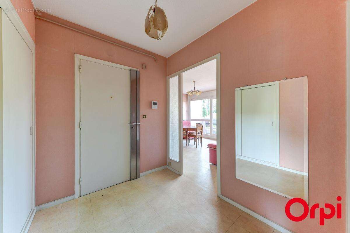 Appartement à CALUIRE-ET-CUIRE