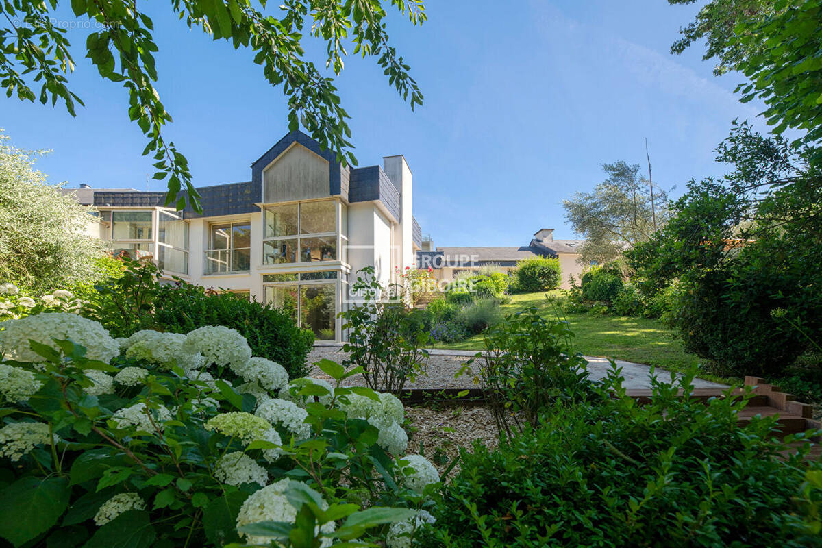 Photo Maison à Rennes au prix de 2 048 000€