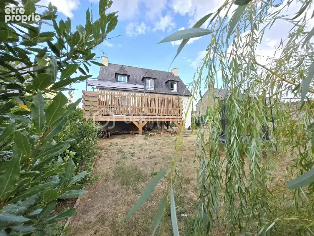 Maison à BONNEMAIN